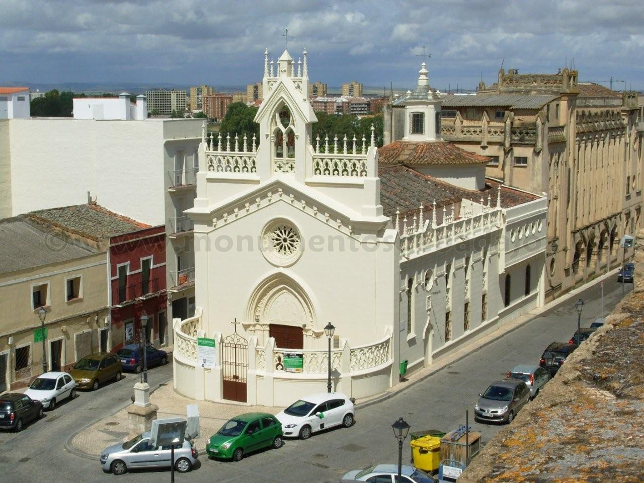 Historicismo Neogótico en Badajoz: Convento de las Madres Adoratrices