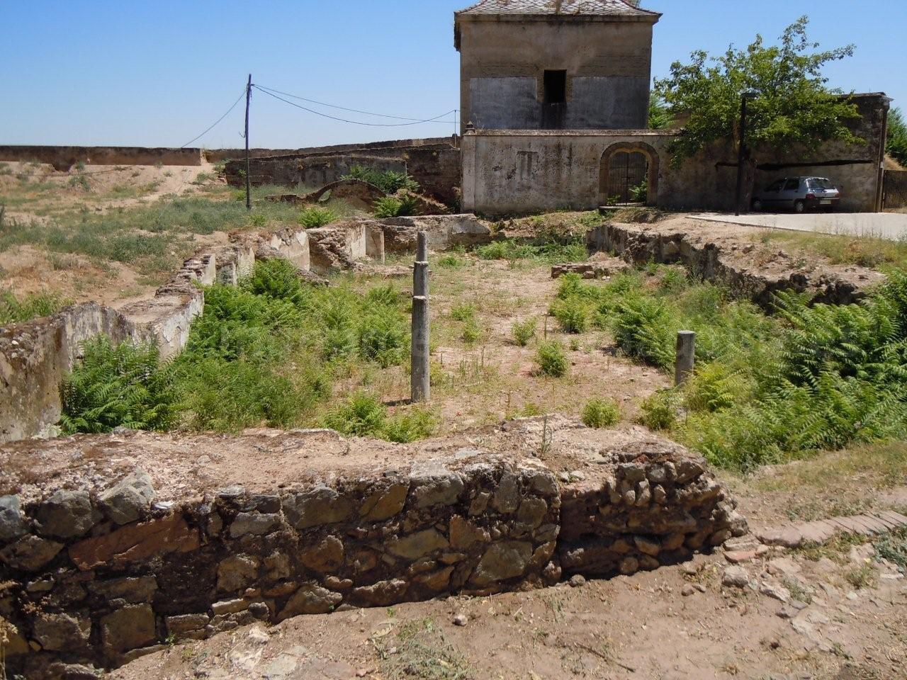 Restos visigodos en la antigua Iglesia de Santa María de Calatrava (Alcazaba de Badajoz)