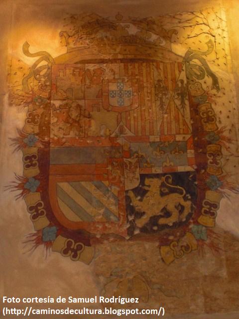 escudo antiguas casas consistoriales de badajoz
