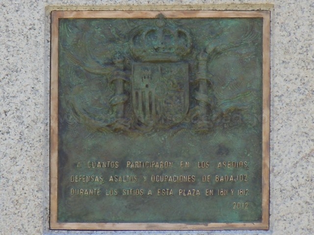 Obelisco Los Sitios de Badajoz Guerra Independencia 1811-1812